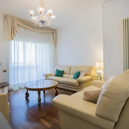 Casa Di Pucci Appartement Como